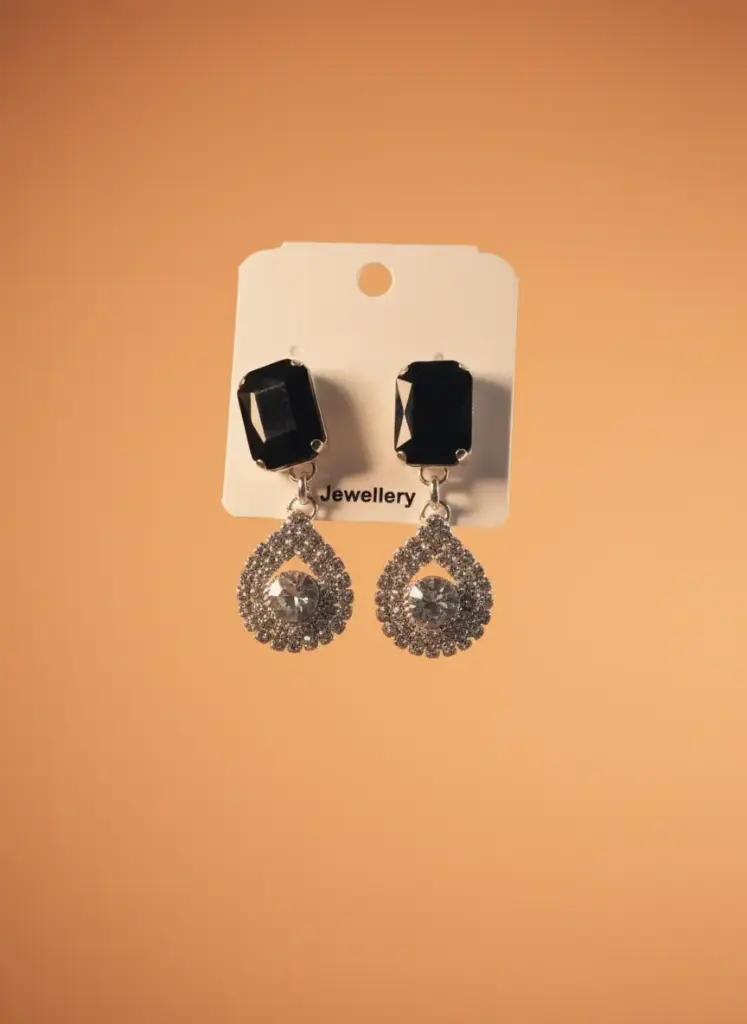 Glamorous Black Stone & Crystal Teardrop Dangle Earrings